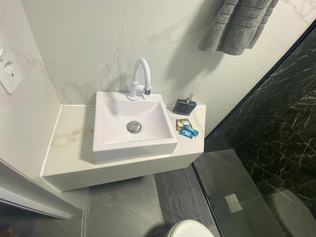 Moradas Desterro, Proximo Ao Aeroporto 06 Florianópolis المظهر الخارجي الصورة